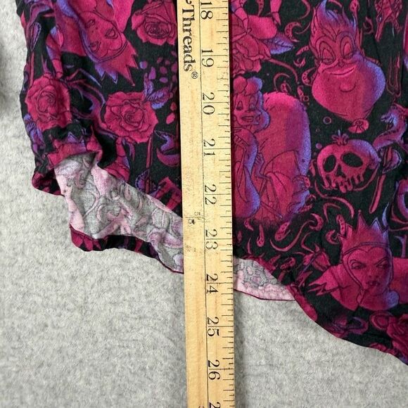 Disney Villians Womens Size 0 Large Button Front Shirt Red Black Long Sleeve - Picture 5 of 7